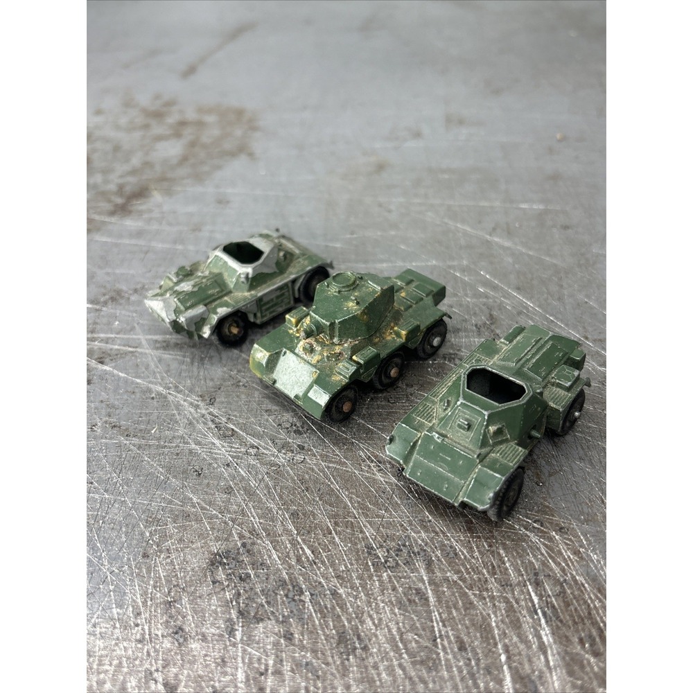 Matchbox No.61 Ferret Scout Car X2 And Saladin Armored Car 6x6 No.67 Lesney Lot‎